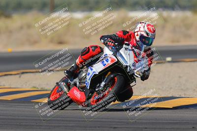 media/Nov-06-2023-Moto Forza (Mon) [[ce023d0744]]/3-Intermediate Group/Session 3 (Turn 16)/